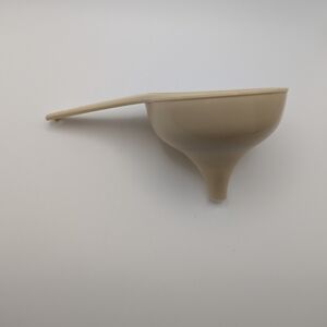 Vintage Foley Plastic Funnel Harvest Almond Beige 4" Diameter Kitchen‎ Utensil